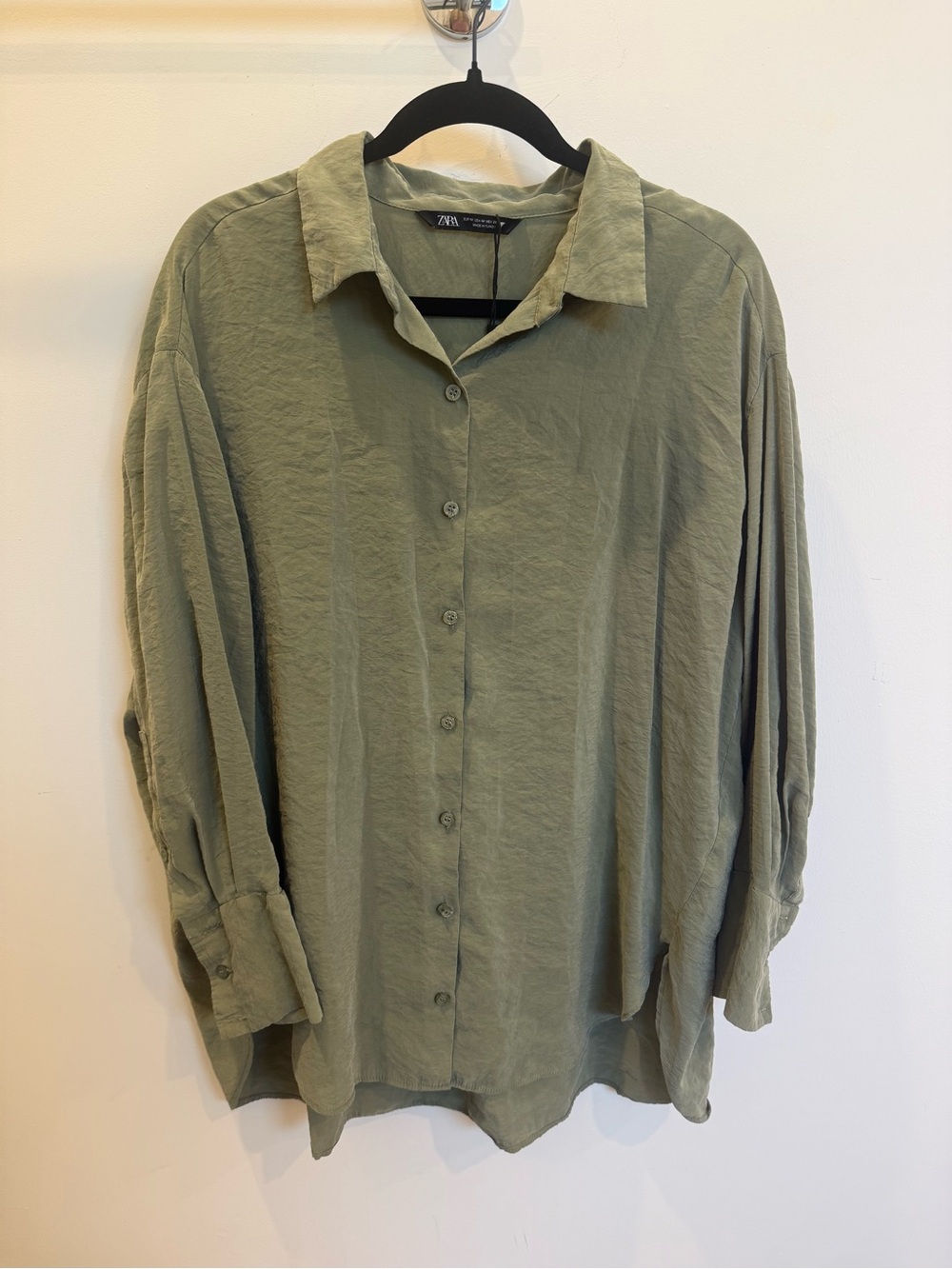 Zara Women’s Relaxed Button-Up Shirt in Olive Green